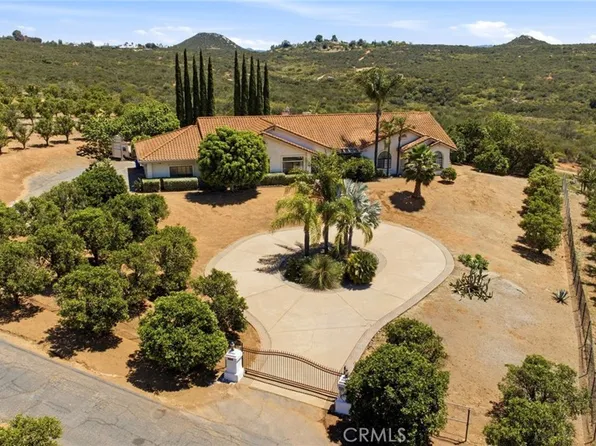 30401 Cool Valley Highlands Rd, Valley Center, CA 92082