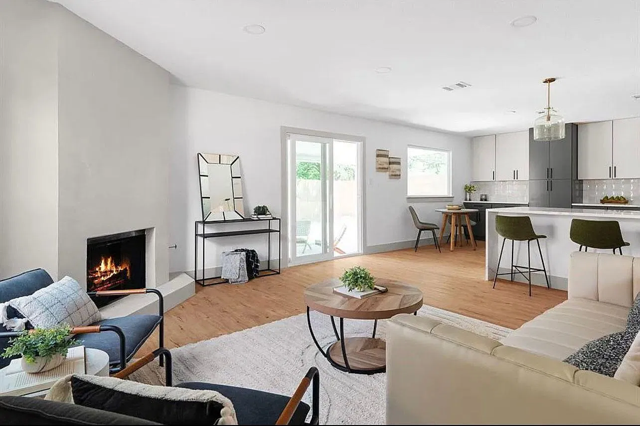 3 bed, 2.0 bath, 1523 sqft, $3,495 — Photo 2