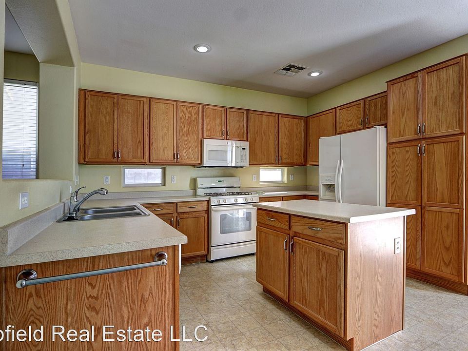 1st image of 5321 Coral Hills St #C2