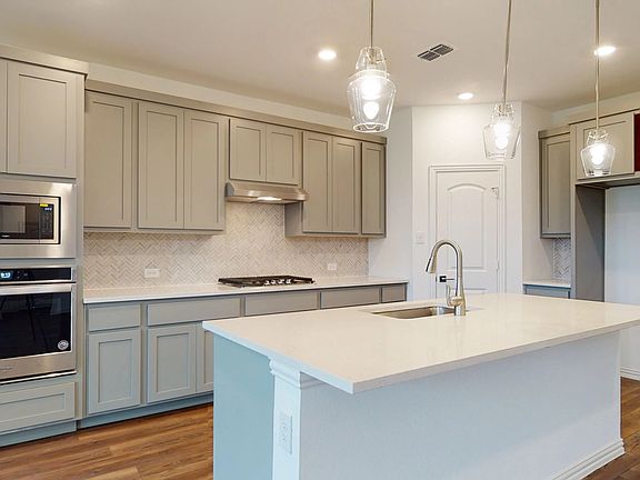 Gateway Parks - Sterling Interior Image 2