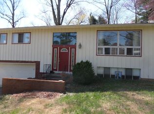 102 Miramar Cir, Oak Ridge, TN 37830