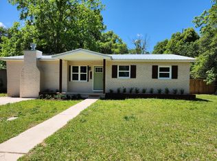 397 W Orange Ave, Defuniak Springs, FL 32435