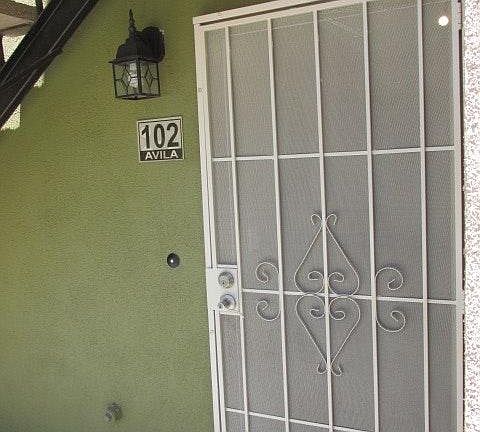 FRONT ENTRY