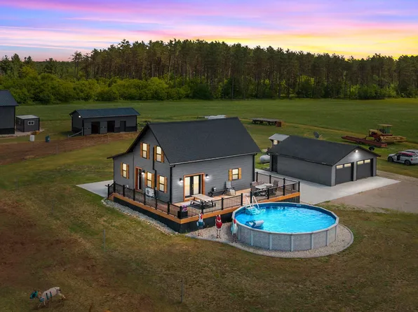13139 Logan Rd, Suring, WI 54174