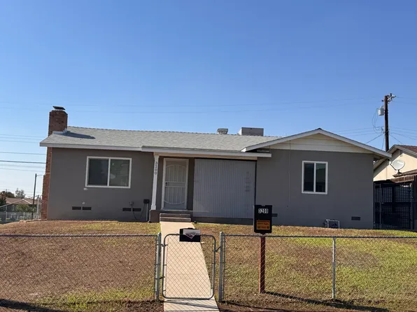 3200 Hollins St, Bakersfield, CA 93305