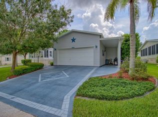 735 Trevino Dr, Lady Lake, FL 32159