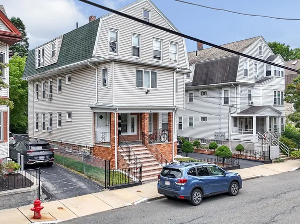22 Victoria St, Somerville, MA 02144