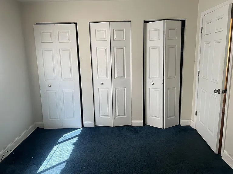 1222 Broadway Ave #1 — Photo 2