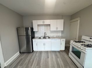 1541 Hopkins Ave #1539, Lakewood, OH