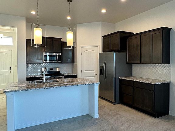 5th image of 3718 Saguaro Dr