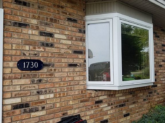 3rd image of 1730 86th Ave W