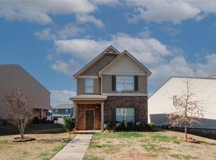 208 Magnaview Dr, McDonough, GA 30253