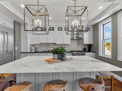 8 Barstow Road #6A, Great Neck, NY, 11021