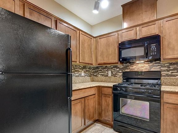 3rd image of 6868 Sky Pointe Dr Unit 2036