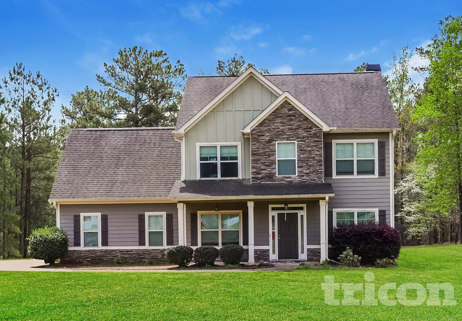 155 Hickory Hills Dr Newnan GA — Photo 1