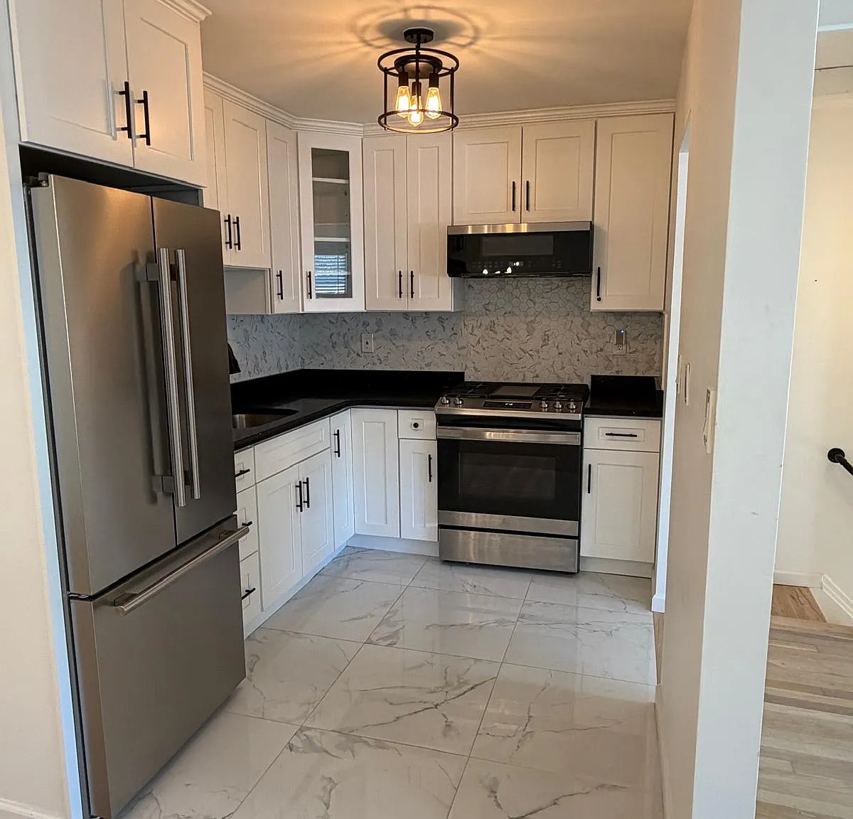 2 bed, 1150 sqft, $3,000 — Photo 3