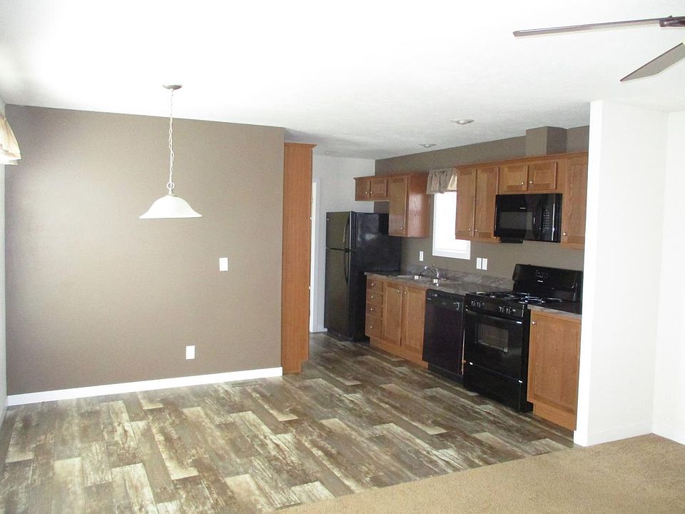 2nd image of 20475 Foster Dr #52