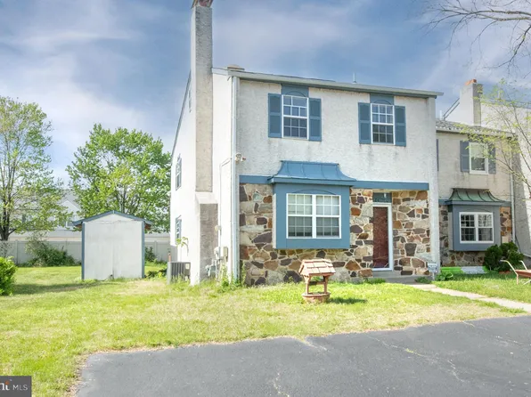 284 Lawndale Ave, King Of Prussia, PA 19406