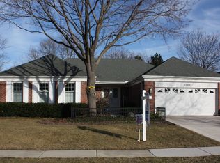 2007 Dorset Dr, Wheaton, IL