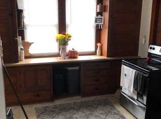 411 S 6th St, River Falls, WI 54022