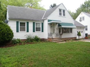 1364 Haverston Rd, Lyndhurst, OH 44124