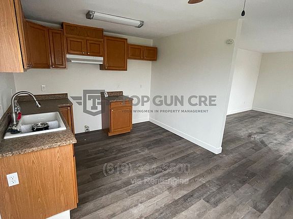 5th image of 220 E Park Ave APT 1
