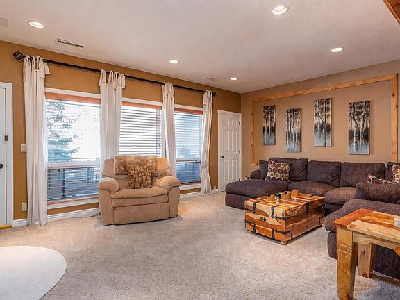 2nd image of 487 S Vasels Rd #3