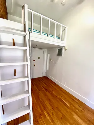 Rented by Corcoran | media 2