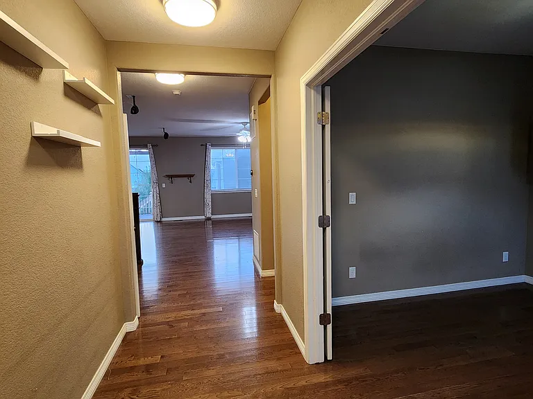 8314 Grasslands Way — Photo 4