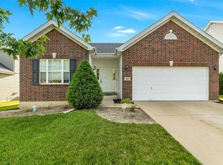 207 Wabash Woods Way, O'Fallon, MO 63366