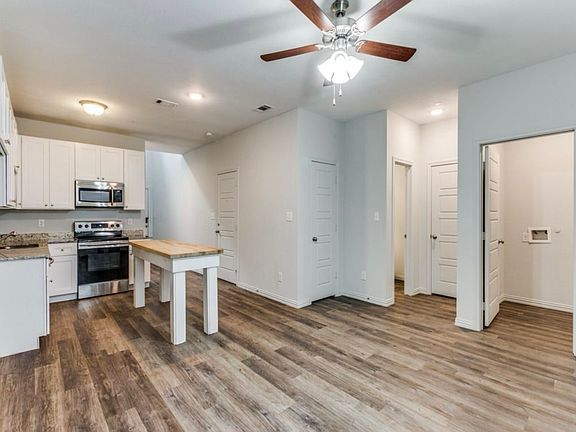 2nd image of 3303 Brambleton Hill Ln #3303