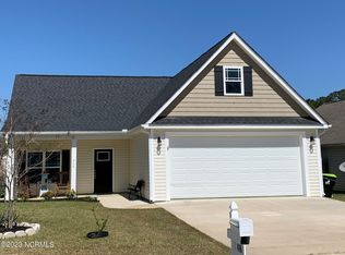 416 Nordhoff St, New Bern, NC 28560