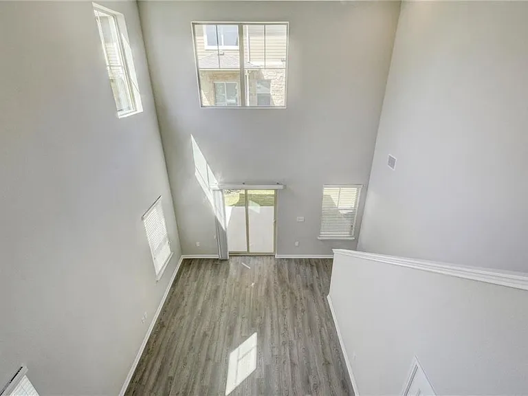516 E Slaughter Ln #2301 — Photo 9