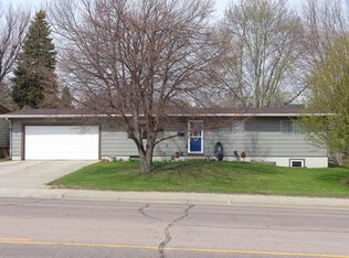 334 22nd Ave S, Brookings, SD 57006