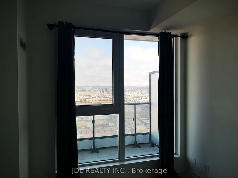898 Portage Pkwy #5211 — Photo 5