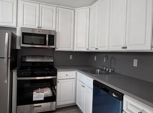 67-34 Springfield Blvd #2, Oakland Gardens, NY 11364