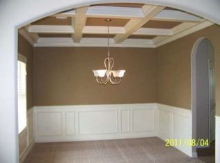 102 Stoney Creek Dr, Kathleen, GA