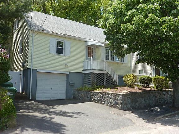 2nd image of 39 Park Ave