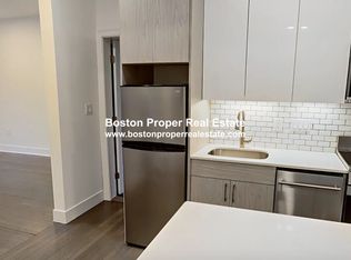 11 Peterborough St APT 7, Boston, MA 02215
