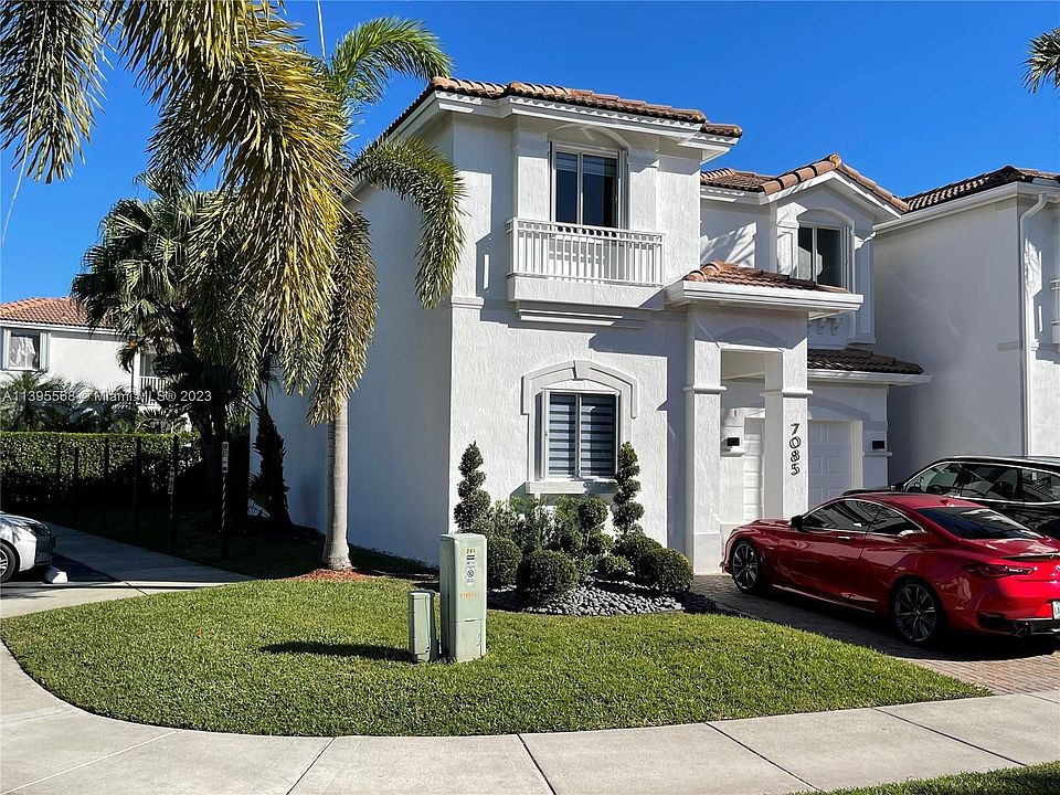 1st image of 7085 NW 116th Ct