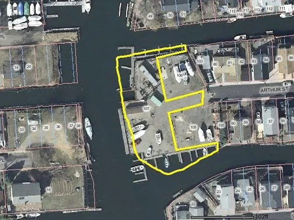 635 Arthur Street, Baldwin, NY 11510