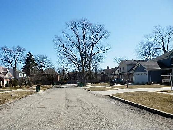 2nd image of 636 Elder Ln