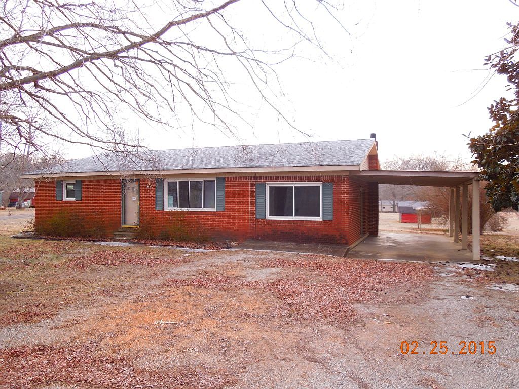 192 School St, Lobelville, TN 37097 Zillow