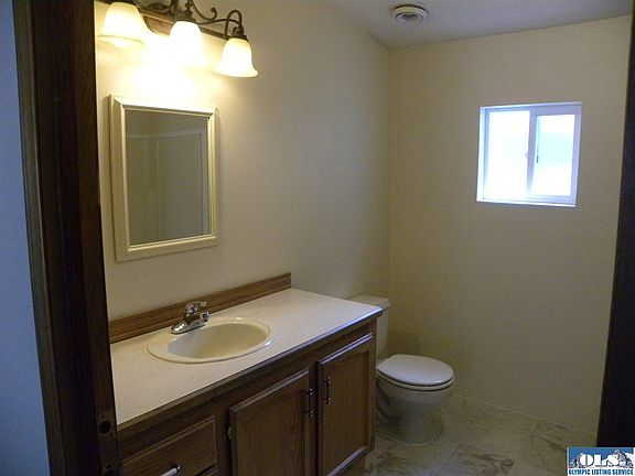 5th image of 921 S 3rd Ave Unit 17