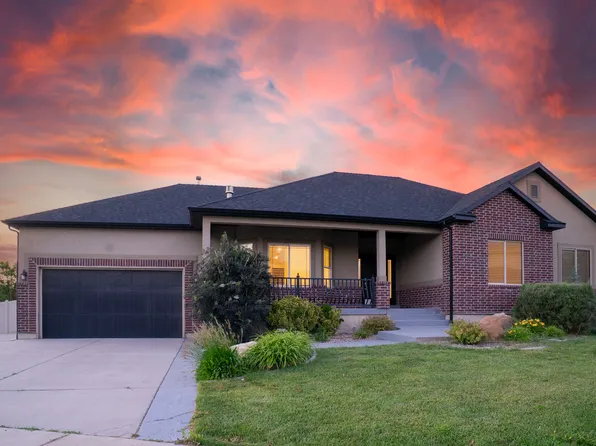 913 S Coyote Cv, Lehi, UT 84043