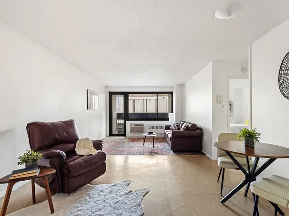 90 Gold St APT 14J, New York, NY 10038
