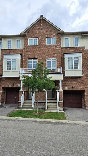 7 Roy Grove Way Photo 1