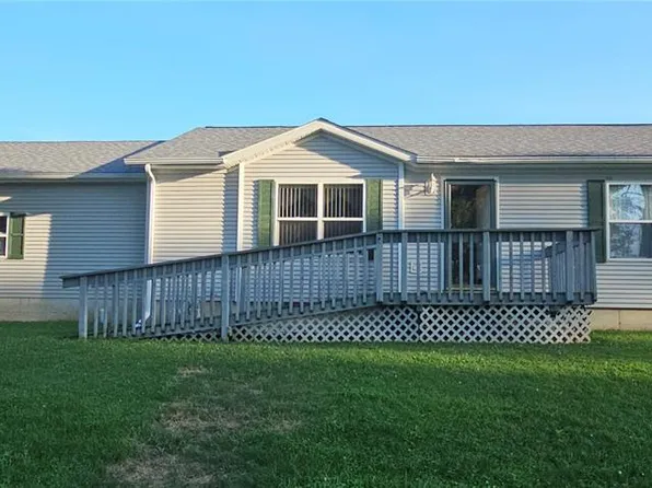 8 N Railroad St, Freeburg, IL 62243