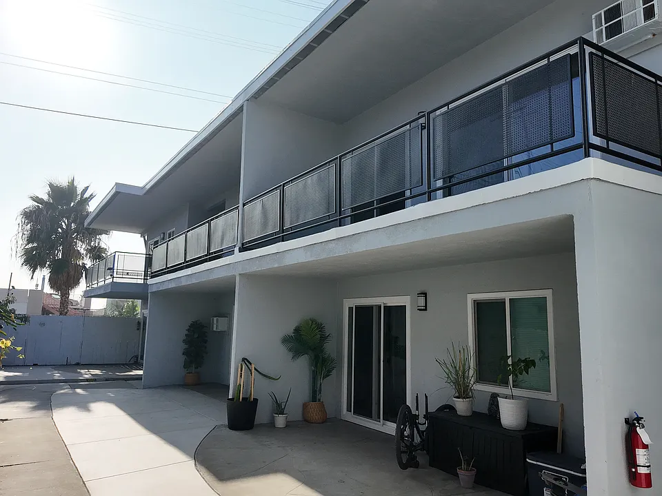 1070 College View Dr #2