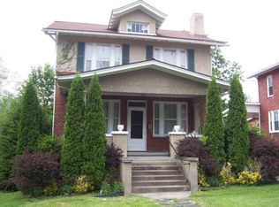 211 Parkway Ave, Bluefield, WV 24701